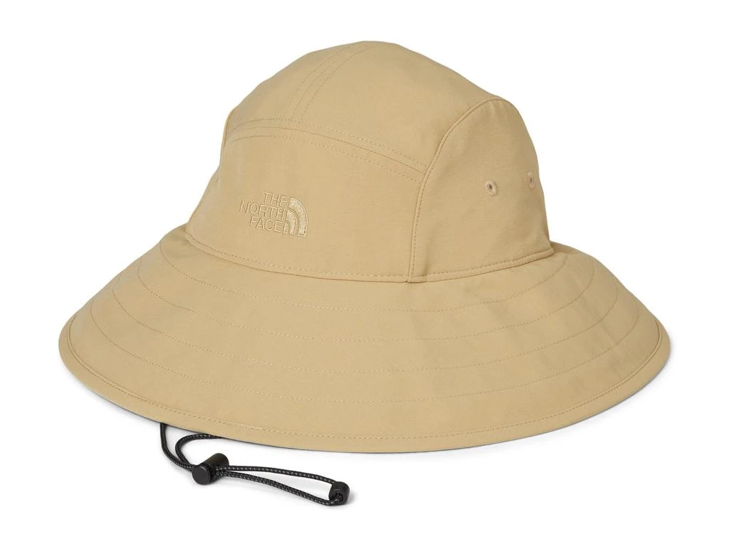 The North Face Women's Class V Brimmer 1
