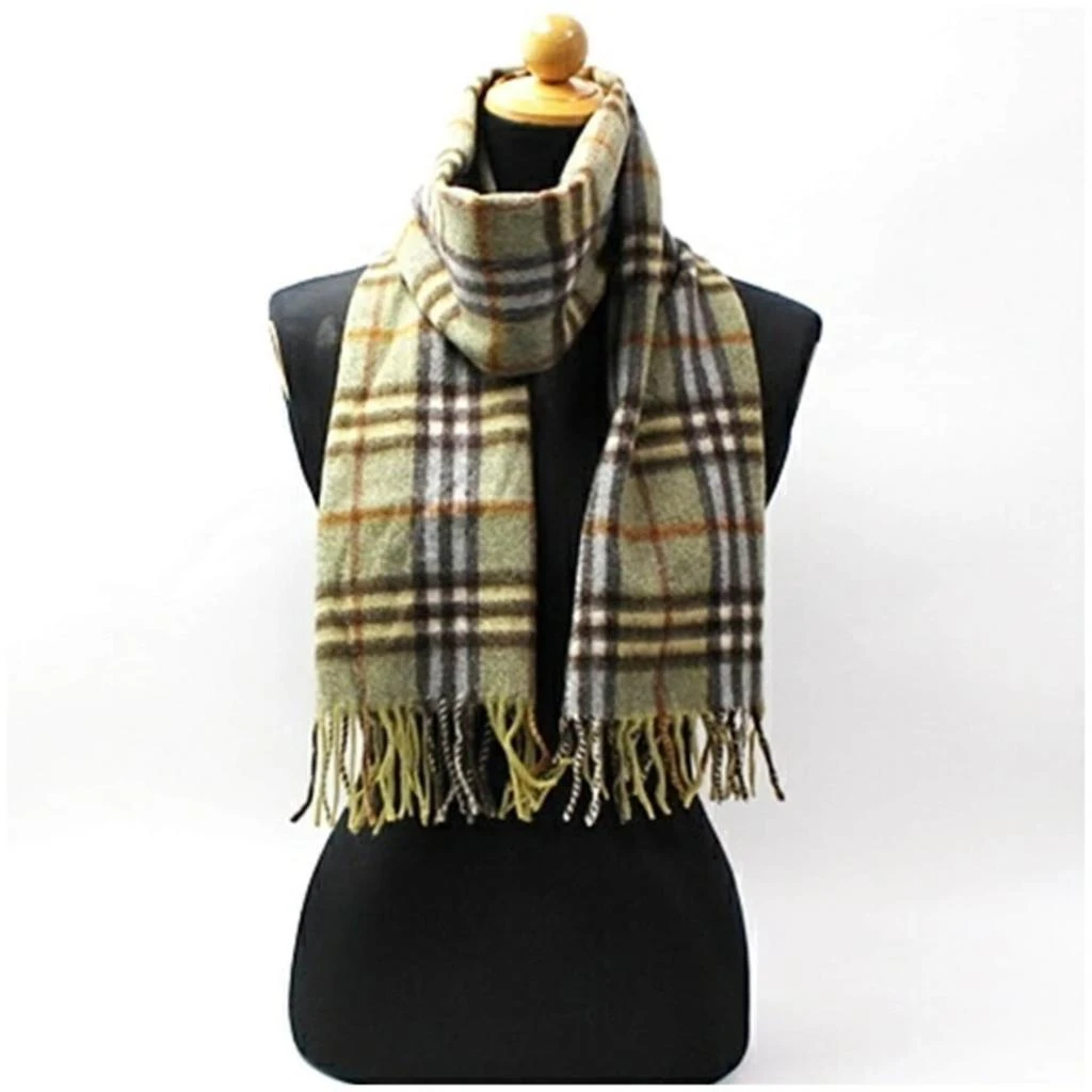 Burberry s Cashmere Stole (Pre-Owned)