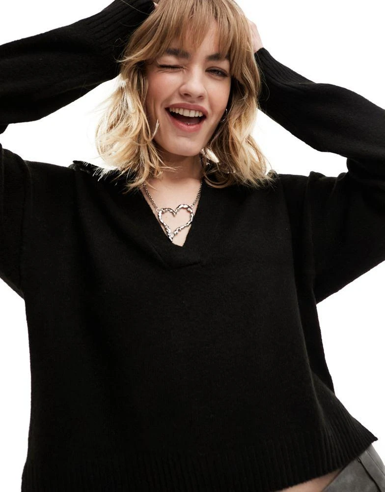 Monki Monki long sleeve collar polo knitted sweater in black 2