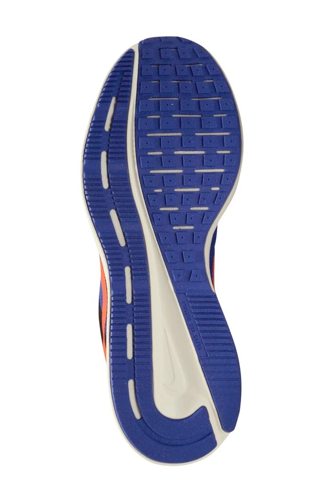 NIKE Run Swift 3 Running Shoe 3