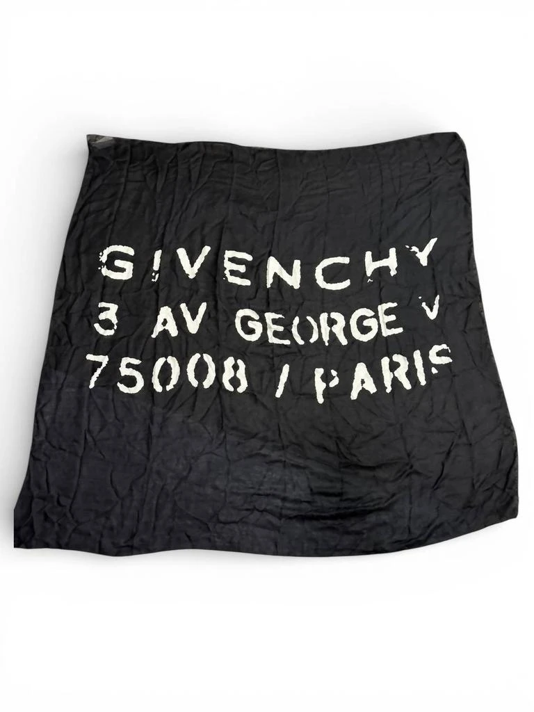 Givenchy Givenchy - Women
s Paris Logo Address Square Scarf
