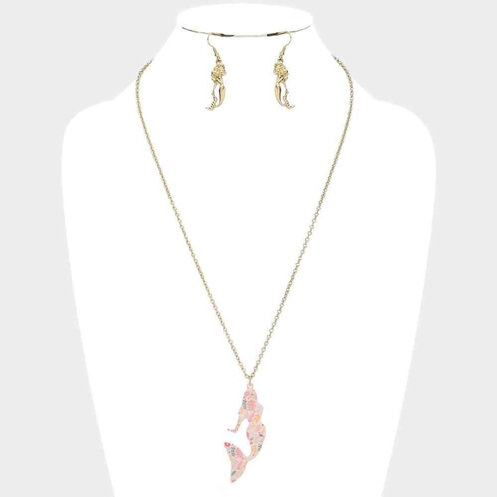FASHNZFAB Patterned Mermaid Pendant Necklace