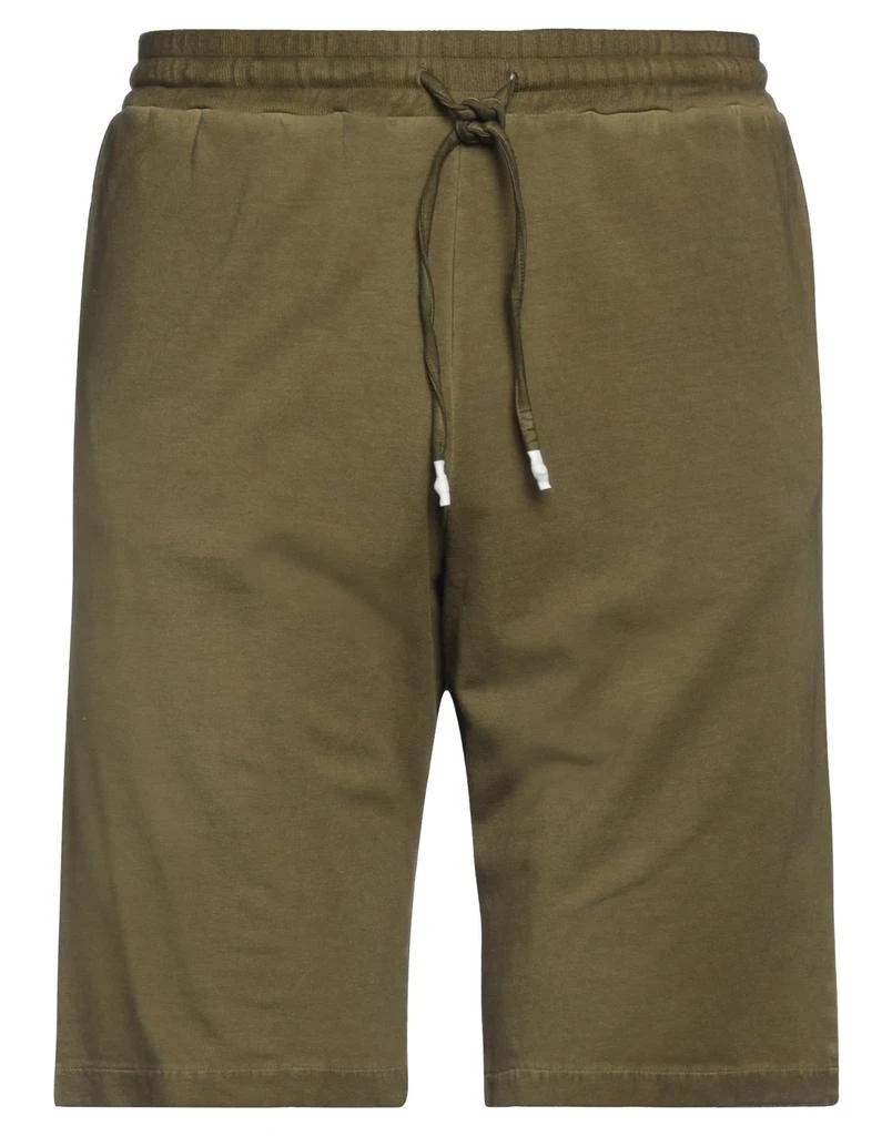 WOOL & CO Shorts & Bermuda 1
