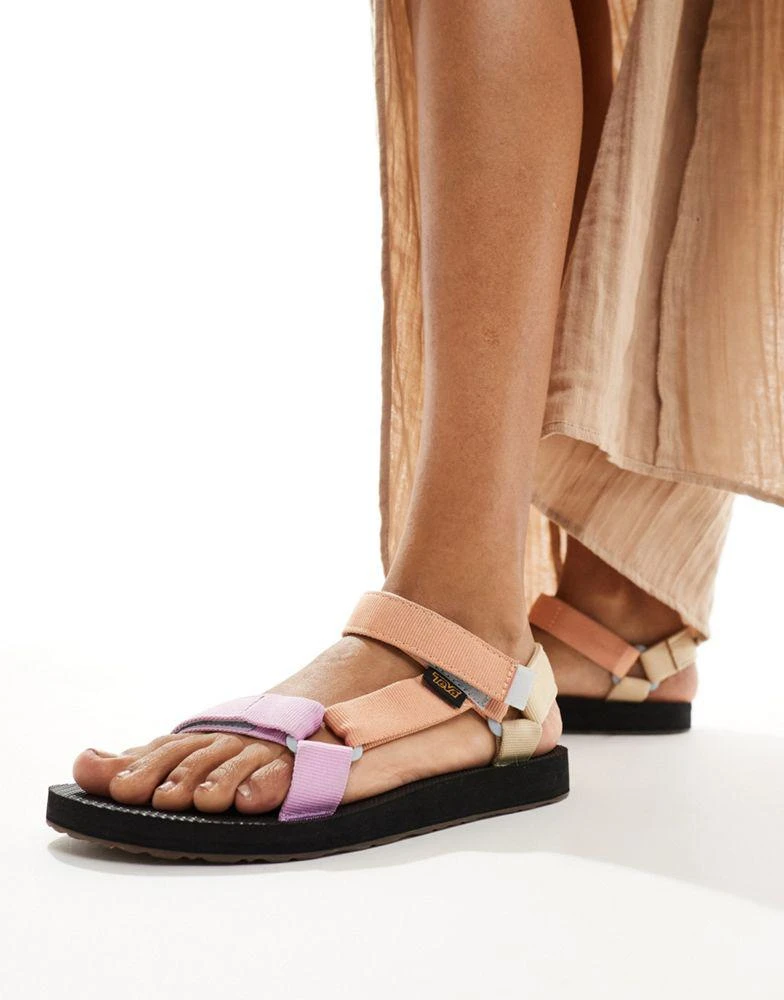 Teva Teva Universal original sandals in peach 1