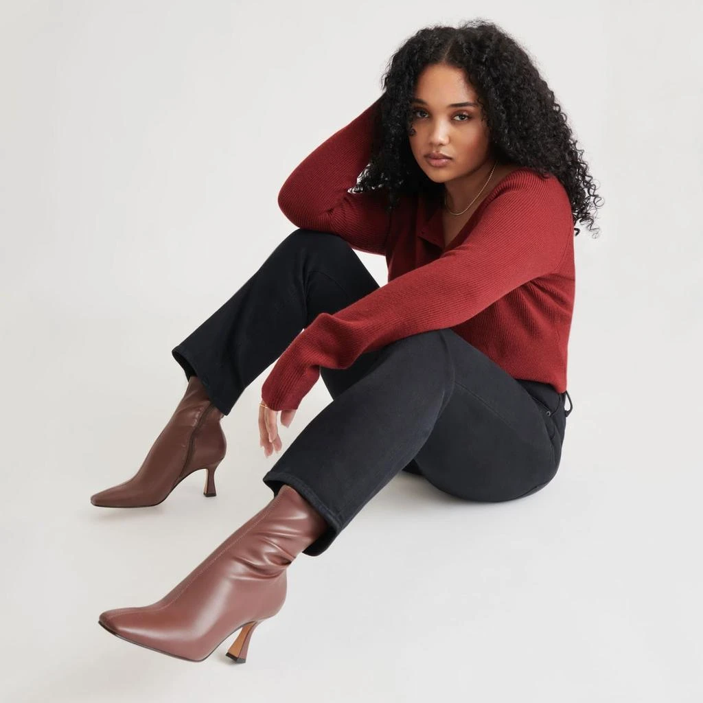 Dolce Vita Glamor Boots Chocolate Stella 2
