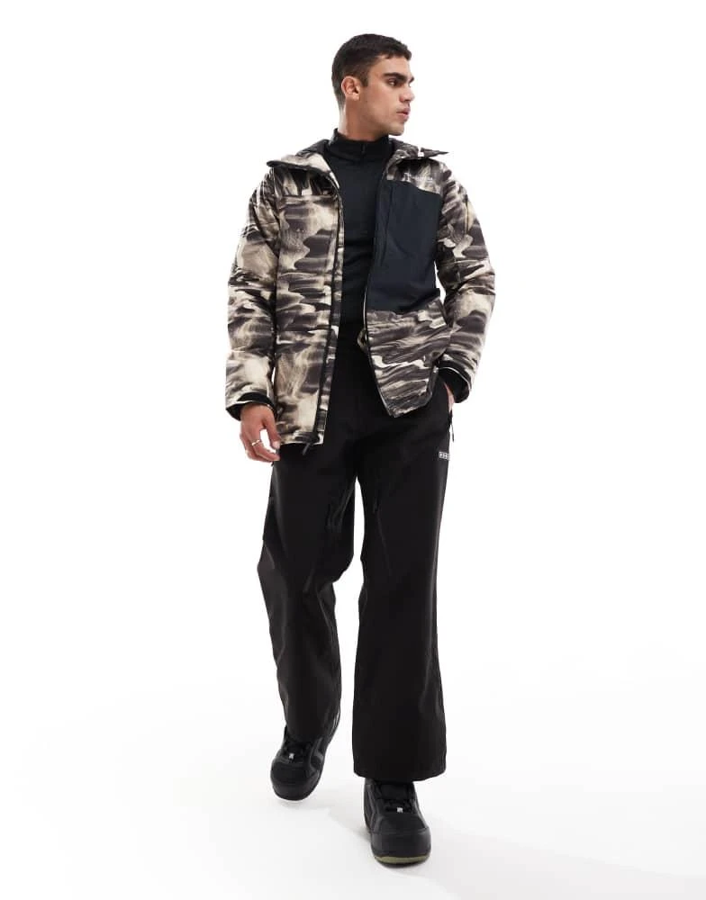 Columbia Columbia Winter District printed ski jacket in brown