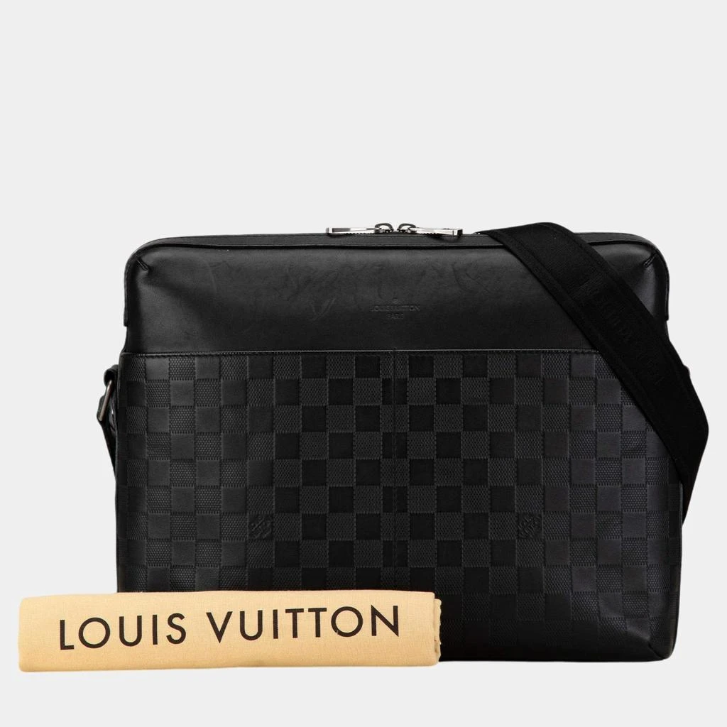 Louis Vuitton Louis Vuitton Black Damier Infini Calypso MM 7