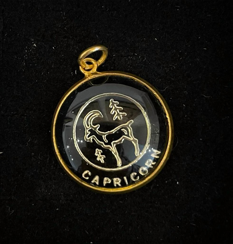 Azi Rasson Azi Rasson - Women
s Single Sign Astrology Capricorn Charm