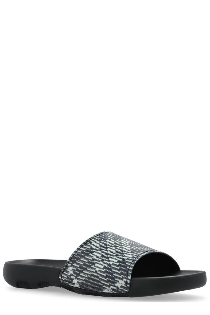 Burberry Burberry Dive Checked Slip-On Slides 2