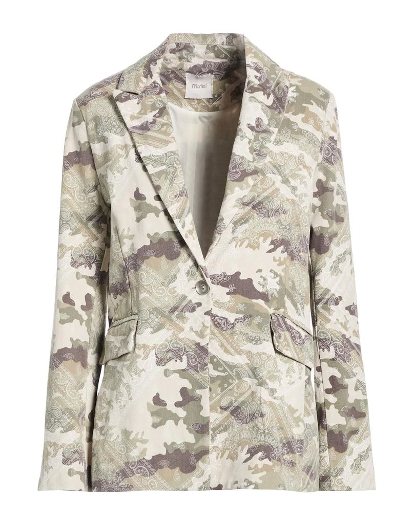Motel Blazer