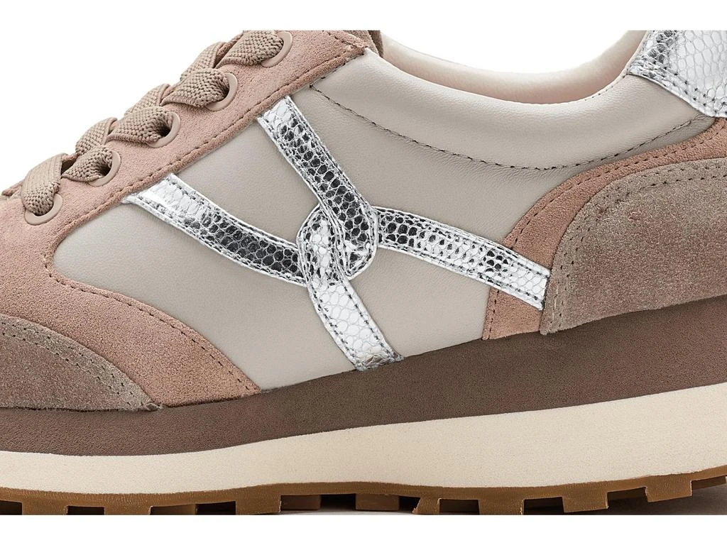 VERONICA BEARD Valentina-4 Slip-On Shoes 6