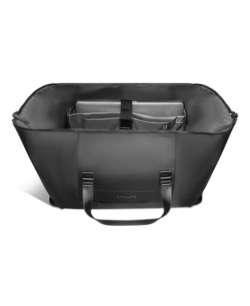 CHAMPS Onyx Collection - Duffle Bag with USB Port 8