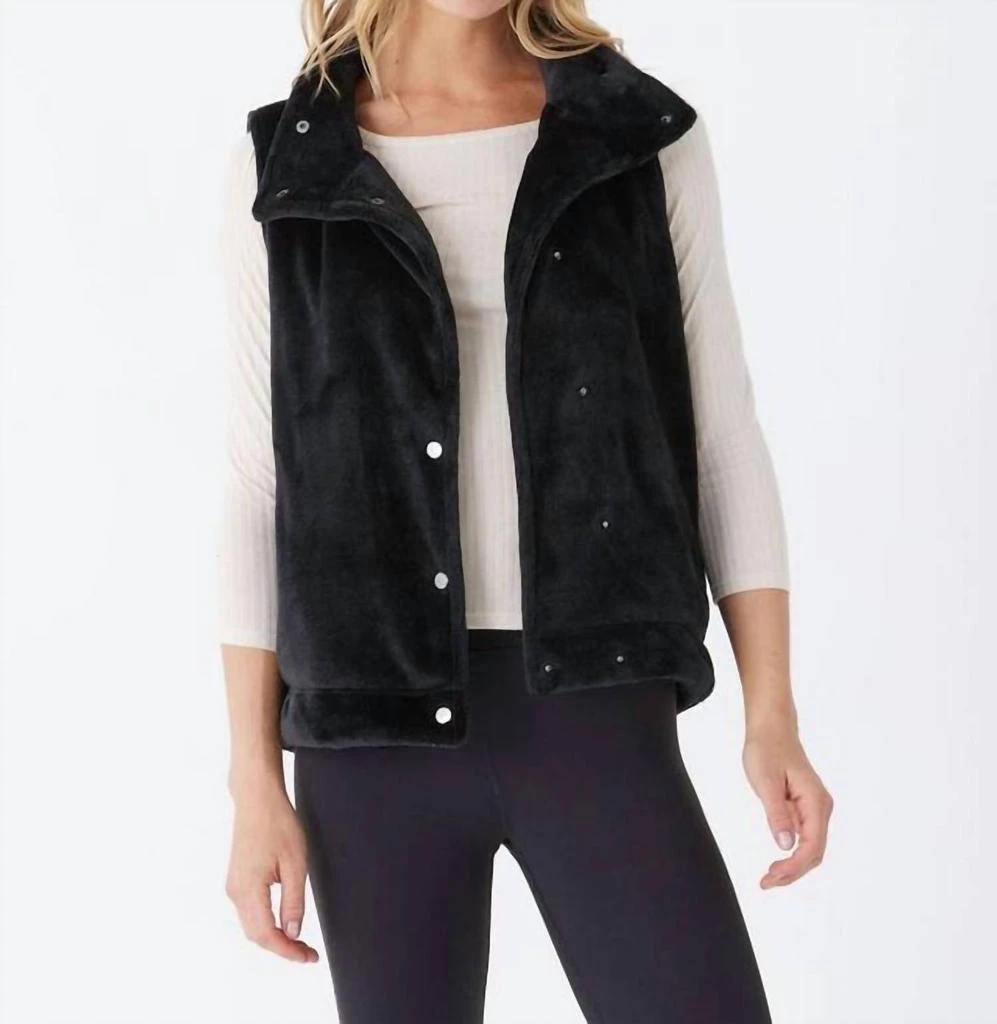 Threads for Thought Threads 4 Thought - Kelsey Sherpa Vest 1