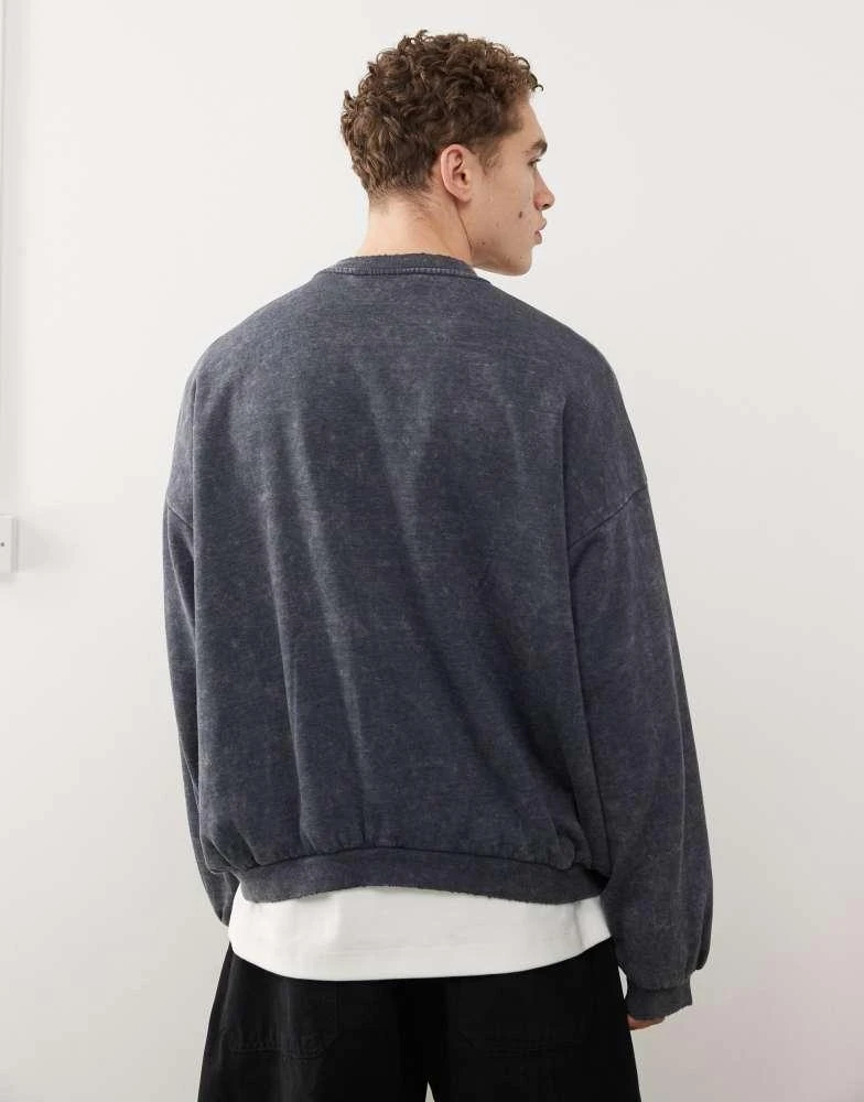 Weekday Weekday Leon oversized sweatshirt in black acid wash 3