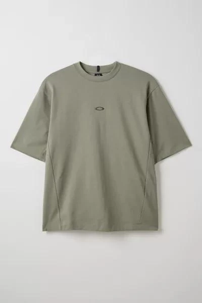 Oakley Oakley Driven Paneled Tee 1