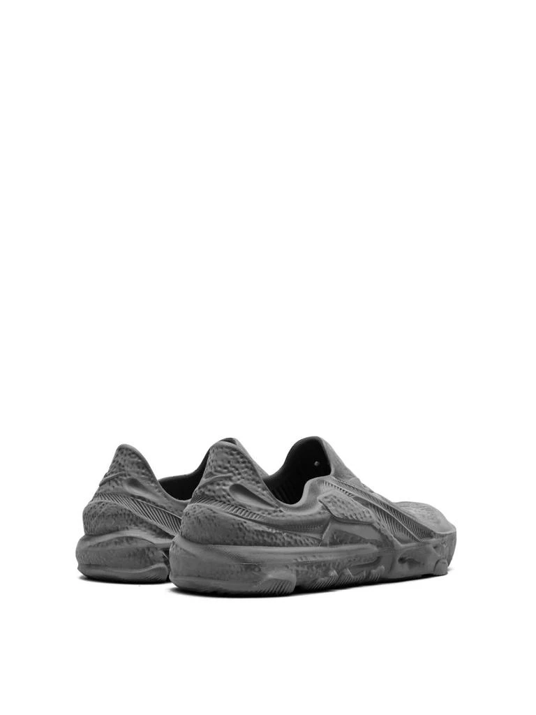 NIKE ISPA UNIVERSAL SNEAKERS 3