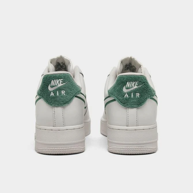 NIKE Men's Nike Air Force 1 '07 LV8 SE Resort and Sport Casual Shoes 7