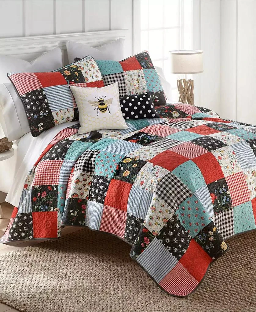 Donna Sharp Wild One Patch 3-Pc. Quilt Set 5