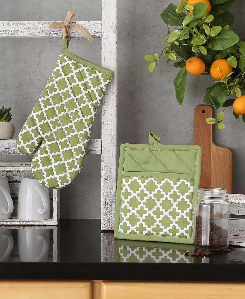 Design Imports Lattice Basics Collection Kitchen Essentials, Oven Mitt Potholder Set, Antique Green, 2, Piece 5