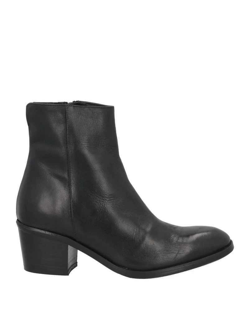 1725.A Ankle boot 1
