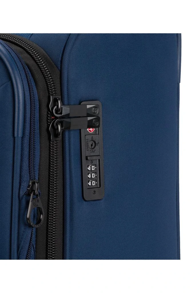 SWISSGEAR Wenger 7062 19-Inch Carry-On Spinner Luggage 8