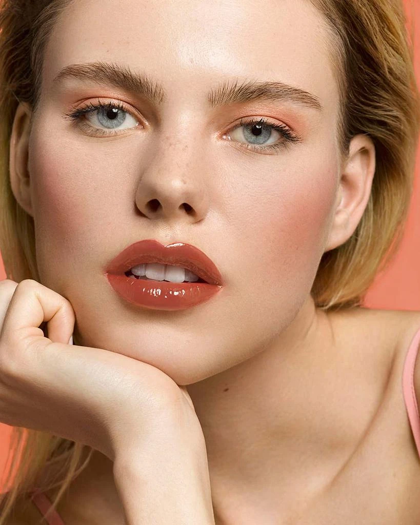 Yves Saint Laurent Vinyl Cream Lip Stain 4