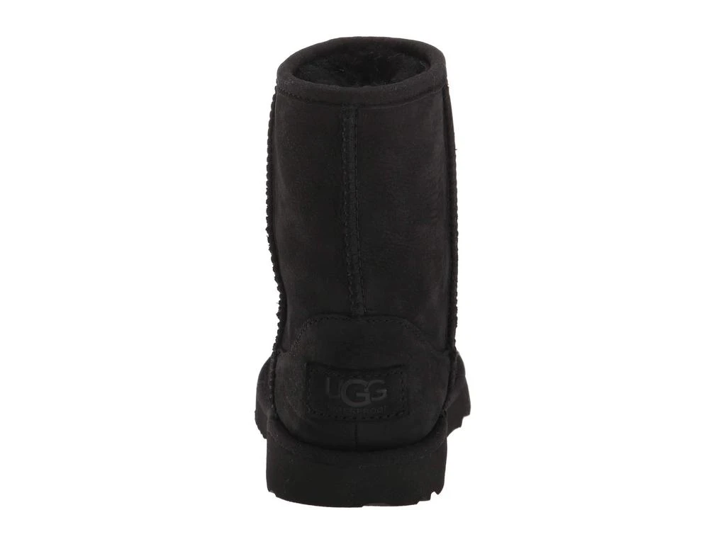 UGG Classic Short II Waterproof (Toddler/Little Kid) 5