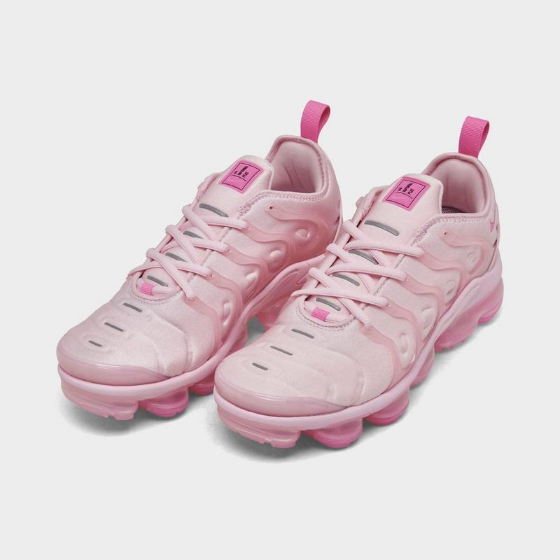 nike air vapormax plus running shoes womens