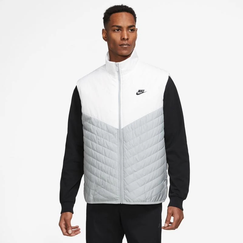 NIKE Nike Windrunner Thermore Fill Midweight Vest - Men's 1