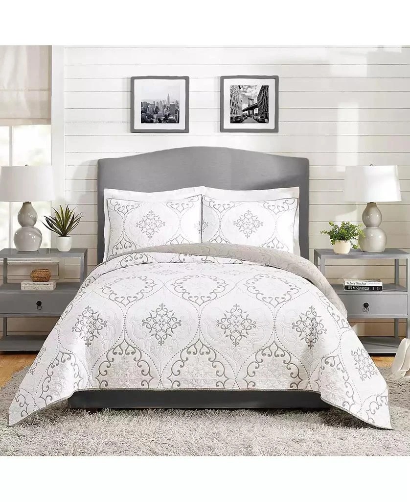 Macy's Chambers Quilt Set 5
