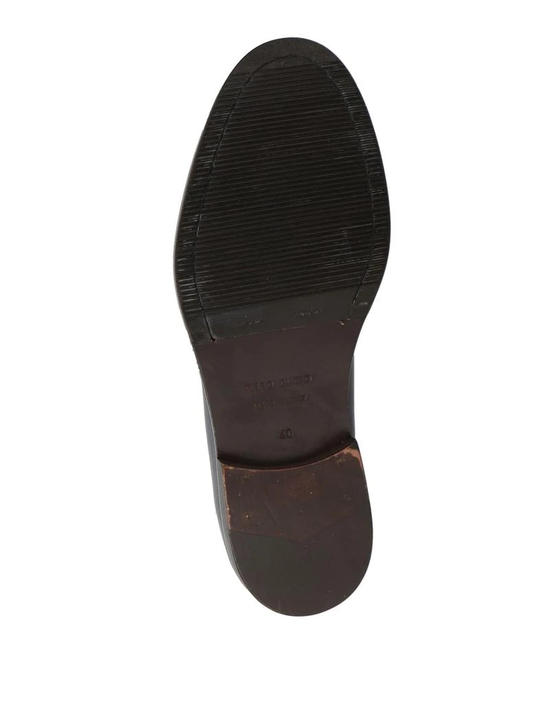 UNCONVENTIONAL ROYAL UNCONVENTIONAL ROYAL 5