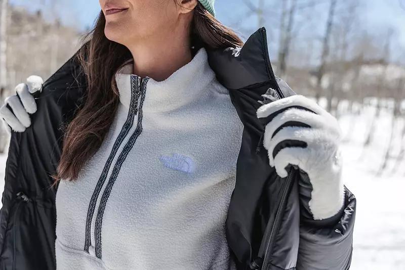The North Face Women's Fleeski Y2K 1/4 Zip Pullover – On Sale Now