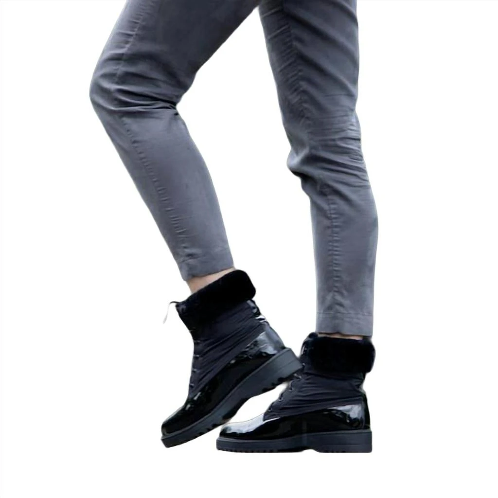 Cloud Nine Cloud Nine - LADIES BROOKE BOOT WITH SHEEPSKIN 6