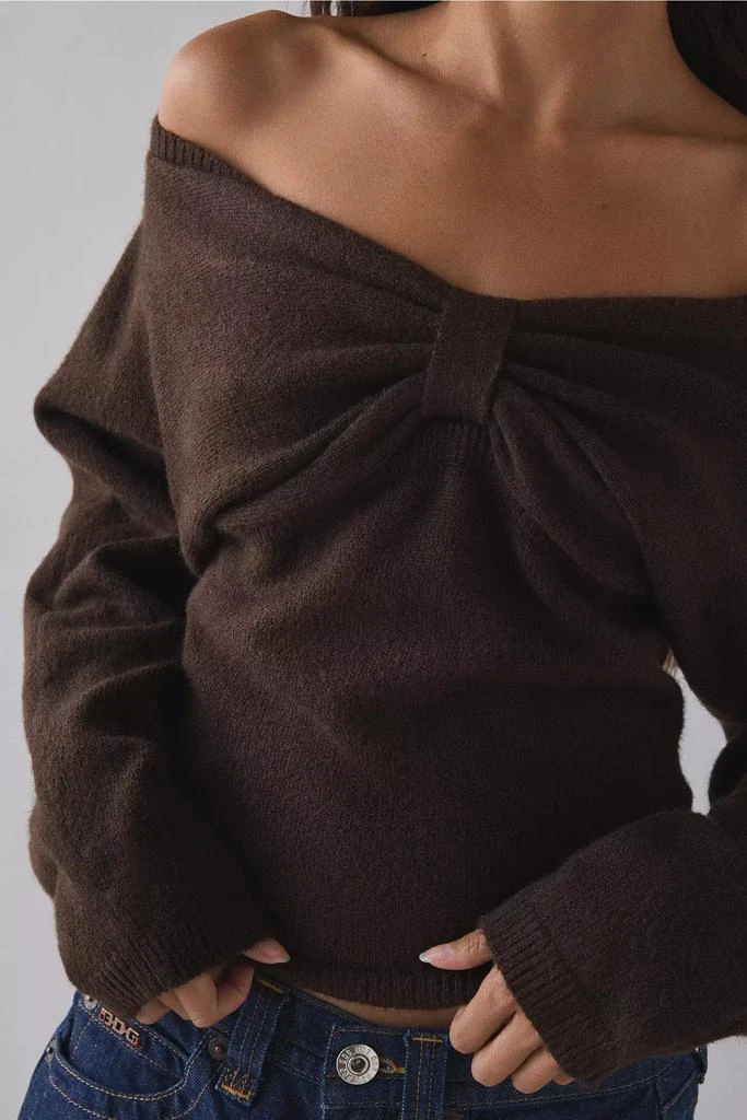 Motel Motel Sikuna Bow Off-The-Shoulder Sweater 2