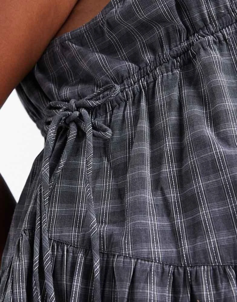 COLLUSION COLLUSION Plus multi channel maxi dress in grey check - Dresses &  Skirts - BeyondStyle