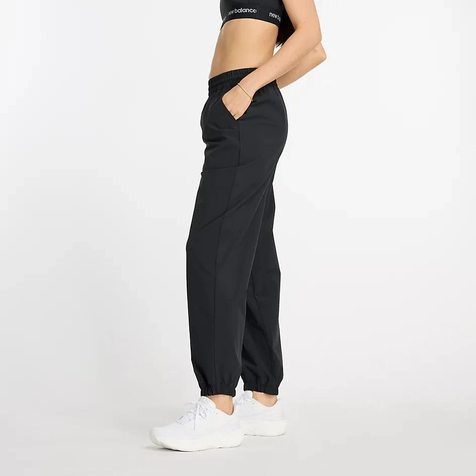 New Balance Athletics Stretch Woven Jogger 4