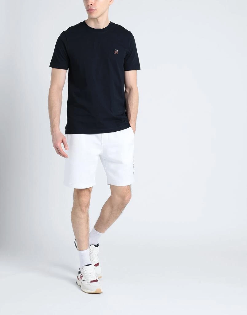 Tommy Hilfiger Shorts & Bermuda 2
