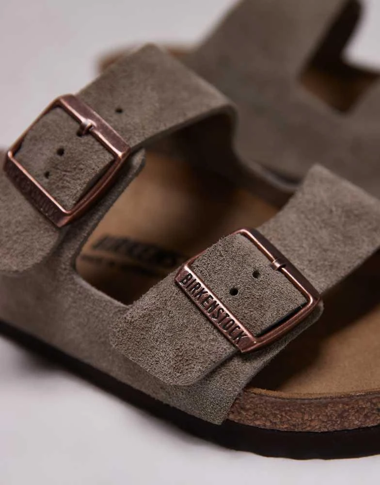 Birkenstock Birkenstock Unisex Arizona sandals in taupe suede 3
