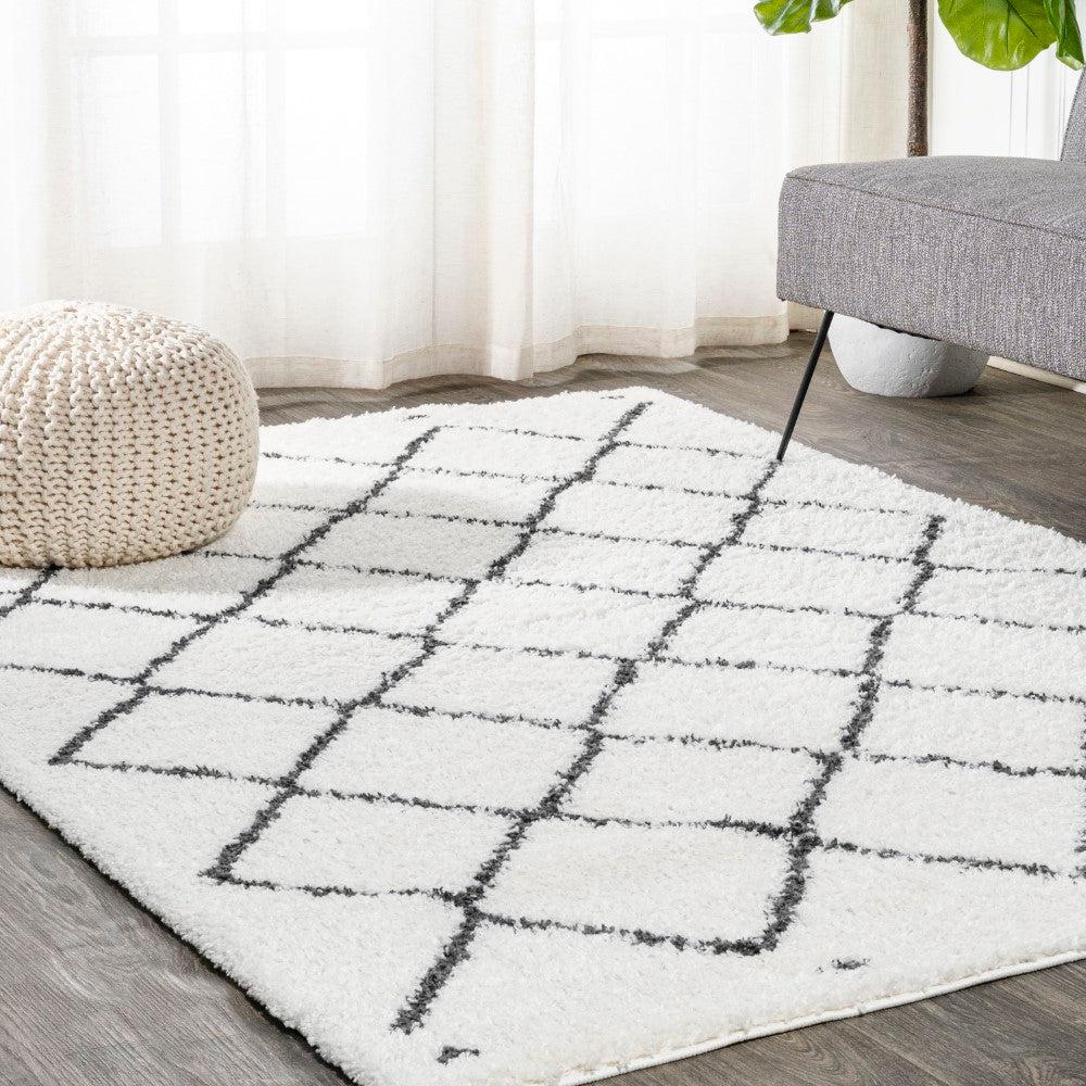 JONATHAN Y Cami Moroccan Style Diamond Shag Area Rug