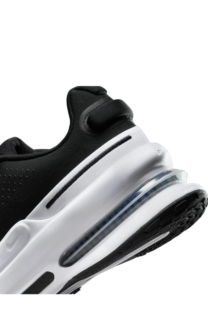 NIKE Air Zoom Upturn SC Sneaker 8