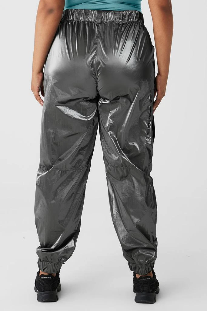 Alo Metallic High-Waist Break Line Jogger - Silver Metallic 6