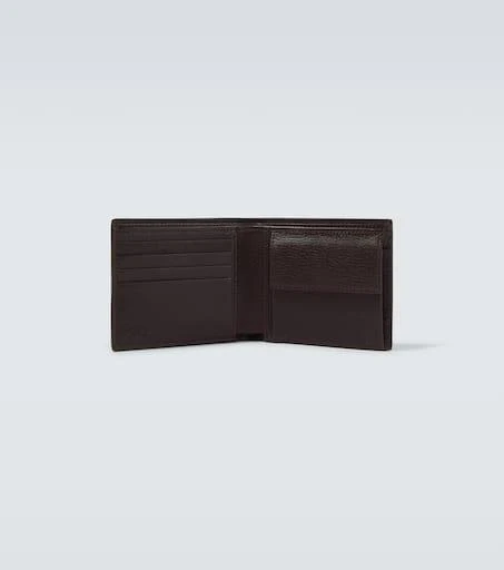 Gucci Leather bifold wallet 2