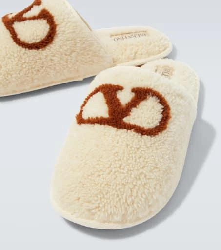 Valentino VLogo shearling slippers 3