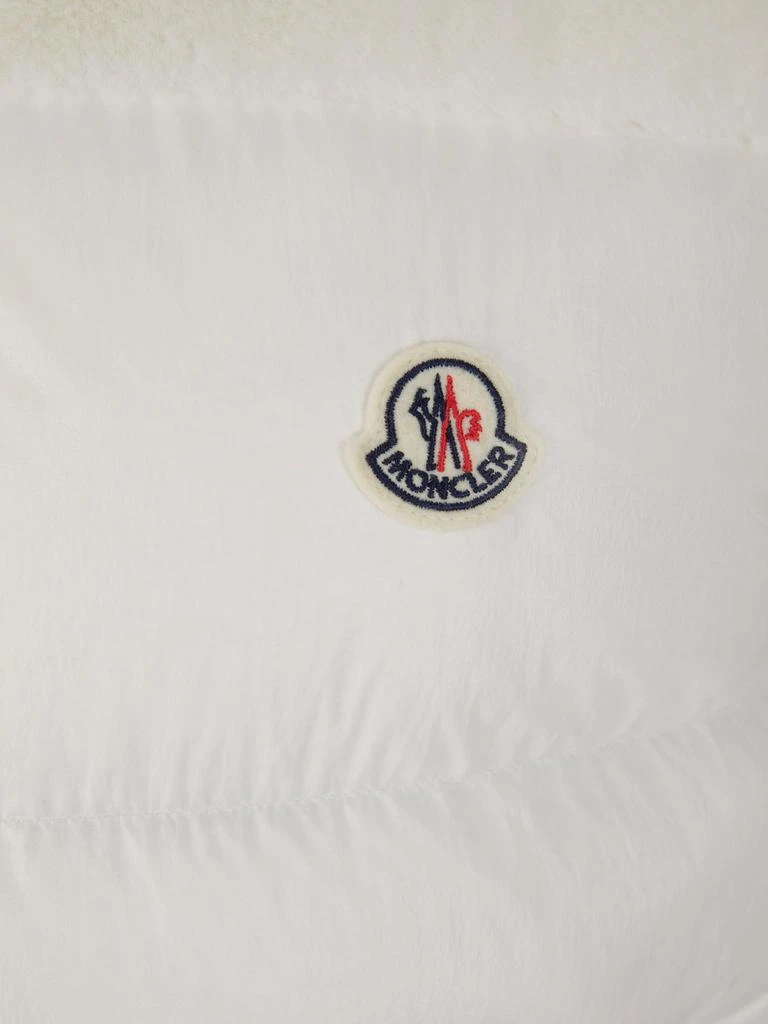 Moncler Moncler Logo Patch Padded Gilet 3