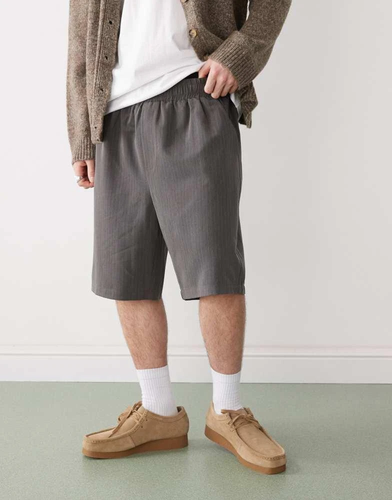 COLLUSION COLLUSION tailored longline shorts in pinstripe 2