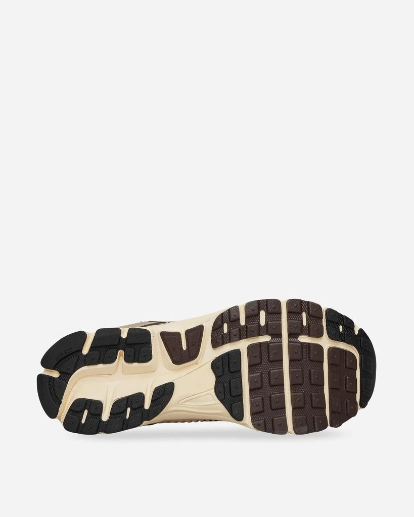 NIKE Zoom Vomero 5 Sneakers Amber Brown / Khaki 5