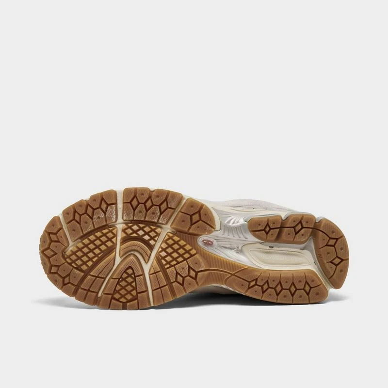 New Balance Women's New Balance 2002R Casual Shoes 6