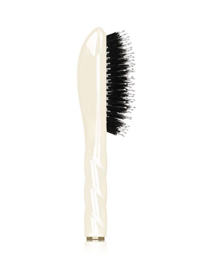 La Bonne Brosse N.03 The Small Essential Softness Gentle Scalp Care Hair Brush - Creamy White 2