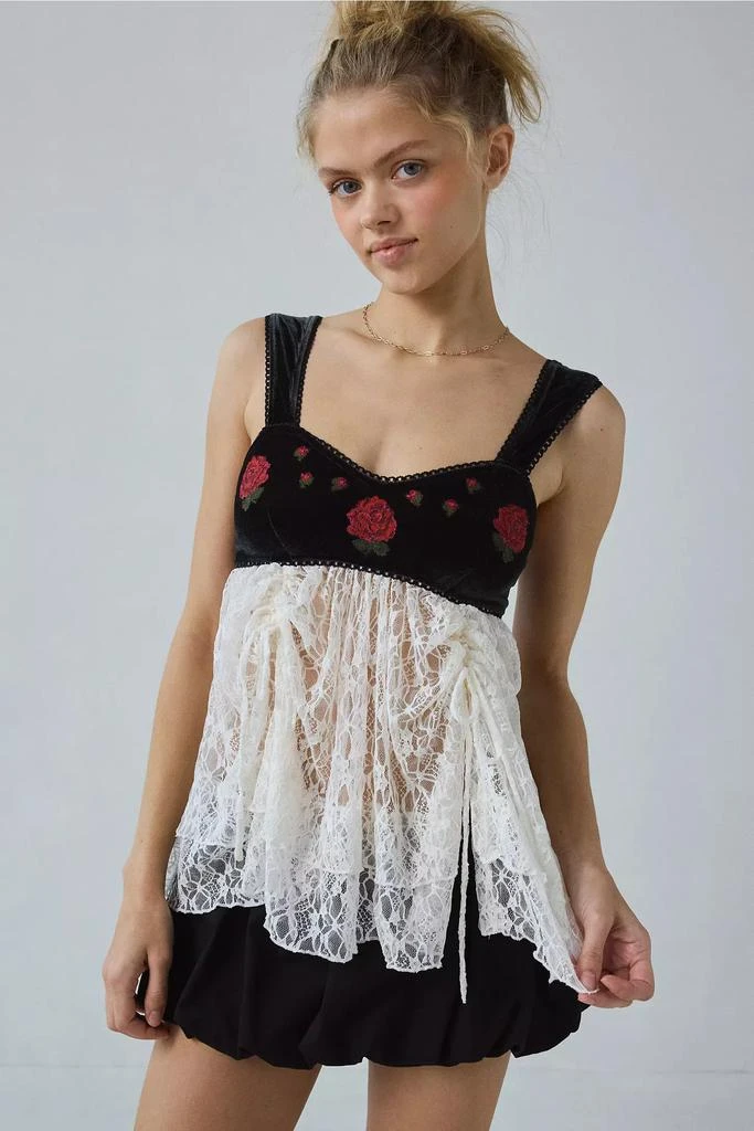 Kimchi Blue Kimchi Blue Rose Garden Embroidered Babydoll Tank Top 1