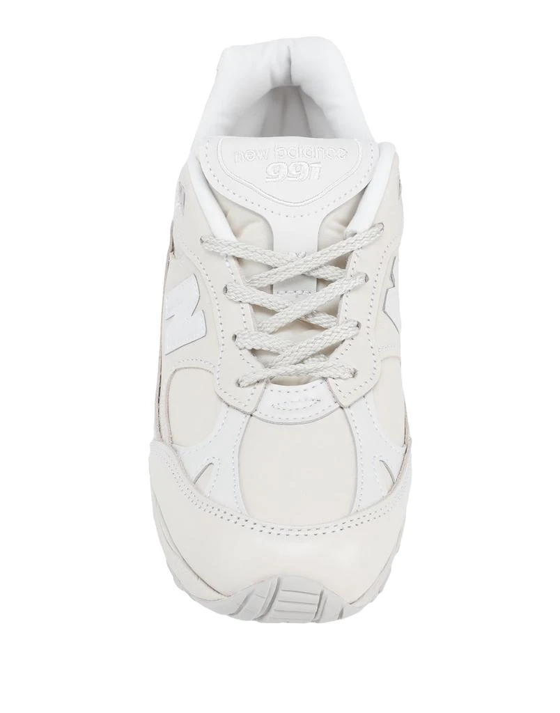 New Balance Sneakers 4